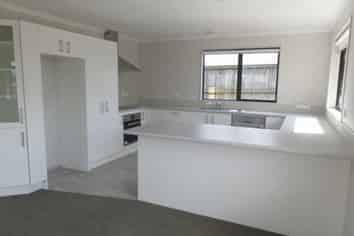 13 Sinead Court , Grandview Heights