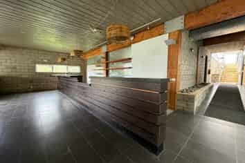 Office/ Cafe/ Restaurant For Lease