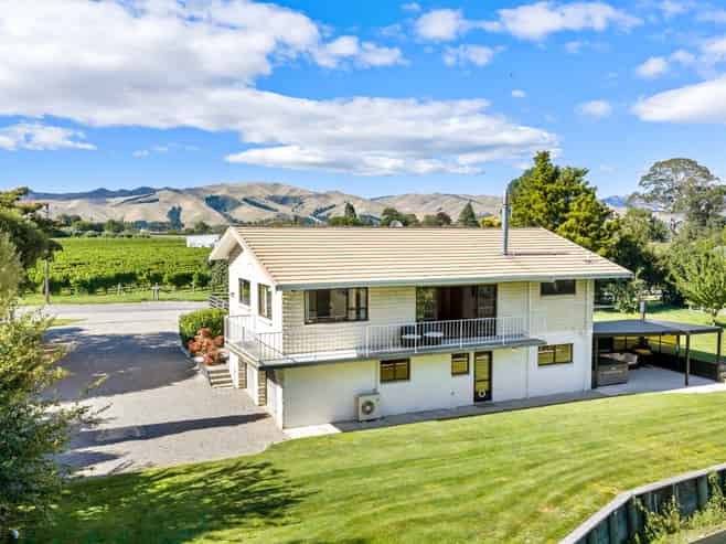 99 Dillons Point Road, Blenheim