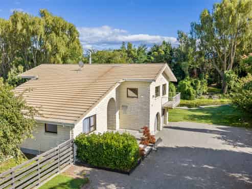 99 Dillons Point Road, Blenheim