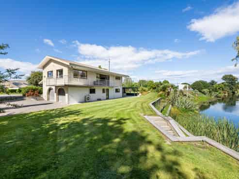 99 Dillons Point Road, Blenheim