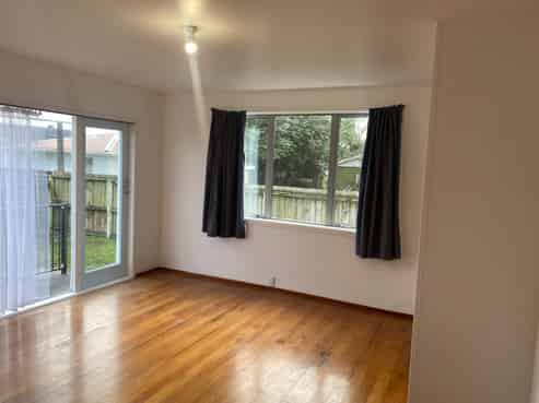  Brouder Place, Manurewa