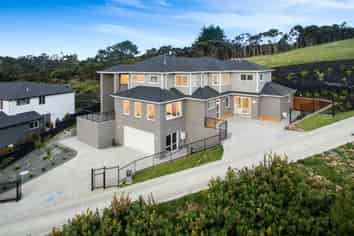 35 Blacks Road, Greenhithe