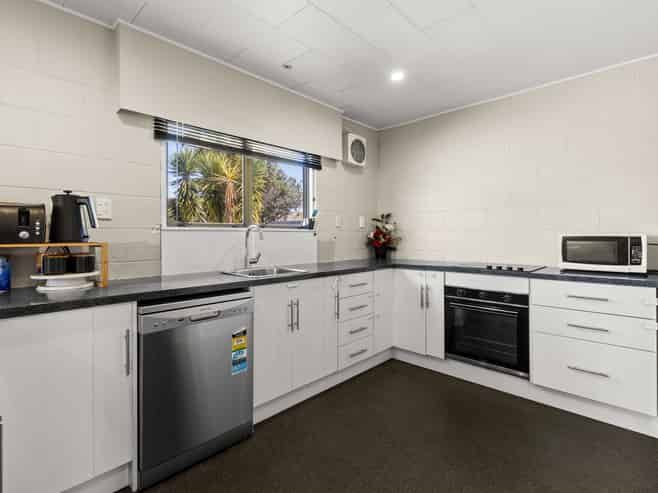 81 Caernarvon Drive, Flaxmere