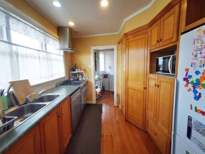 61 Sandwich Road, Saint Andrews