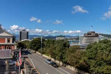26/54 Hill Street, Thorndon