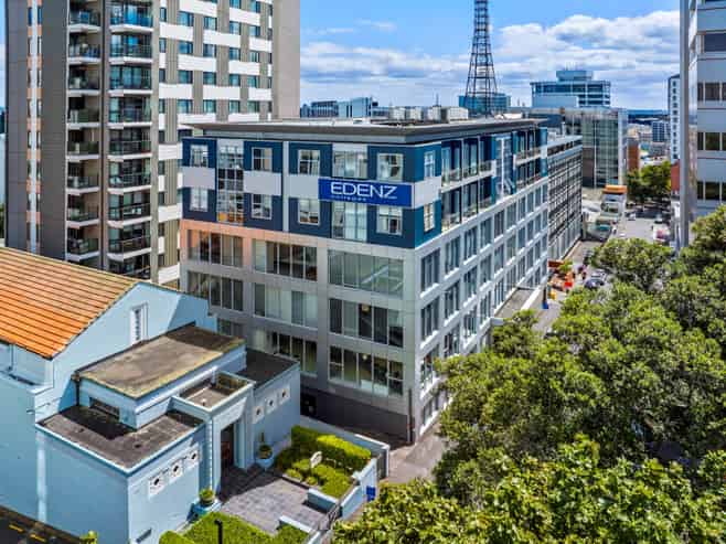 DIVERSIFIED INCOME, SCALE, FUTURE FLEXIBILITY
