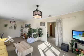 2/307 Yarrow Street, Richmond