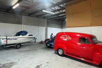 Well Priced in Burnside!