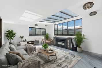 2/171 Powderham Street, New Plymouth Central