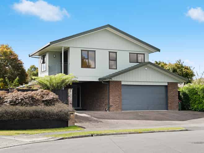 54 Ellerslie Avenue, Chartwell