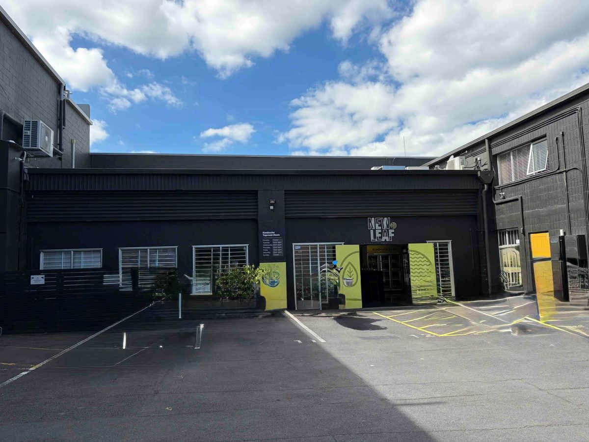 VERSATILE GREY LYNN WORKSPACE