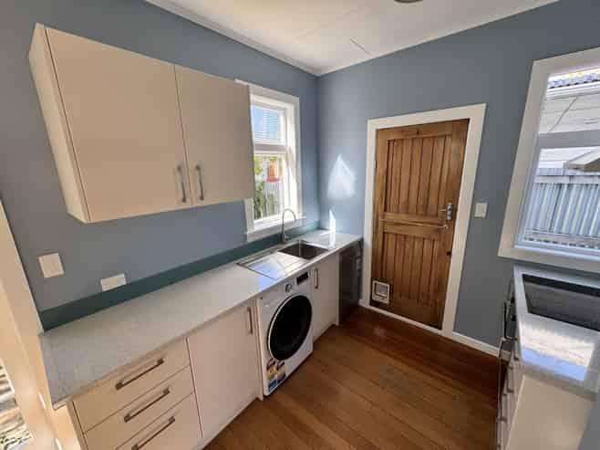 61 Endeavour Street, Lyall Bay