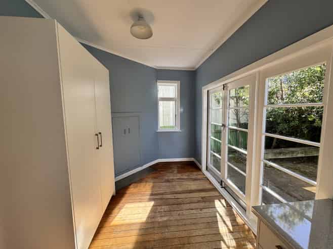 61 Endeavour Street, Lyall Bay