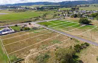 1-8 Middleton Road and 40 Lee Road, Hannahs Bay