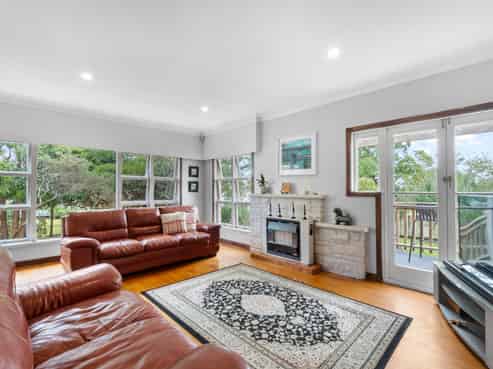 364 Cobham Drive, Hillcrest
