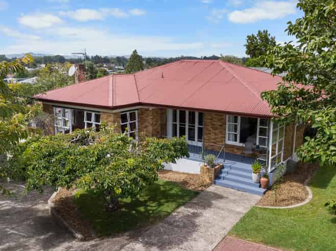 364 Cobham Drive, Hillcrest