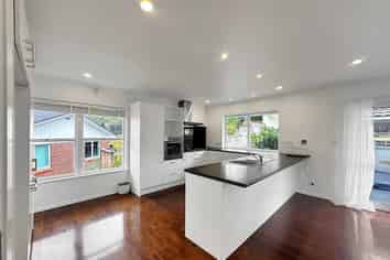 6 Troy Place, Glendowie