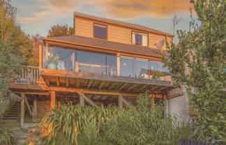 1/8 Hobday Lane, Mount Pleasant