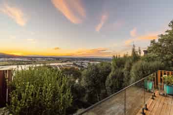 1/8 Hobday Lane, Mount Pleasant