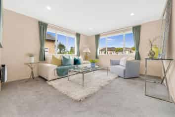 7 Middlefield Drive, East Tamaki Heights