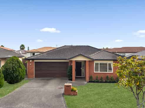 7 Middlefield Drive, East Tamaki Heights