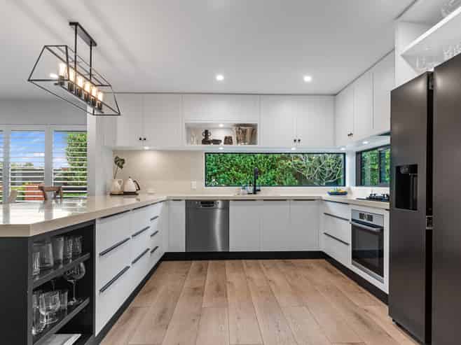 100 Gardiners Road, Harewood