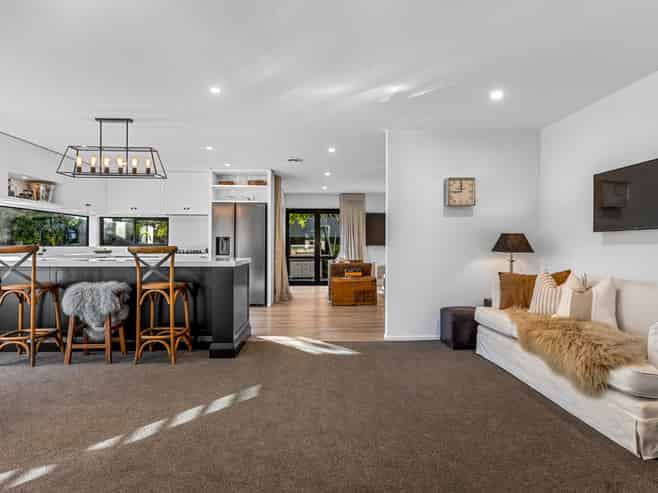 100 Gardiners Road, Harewood