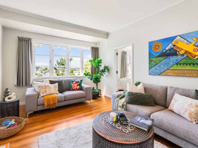 55 Waiohua Road, Greenlane