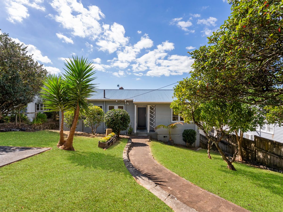 55 Waiohua Road, Greenlane, Auckland City, Auckland