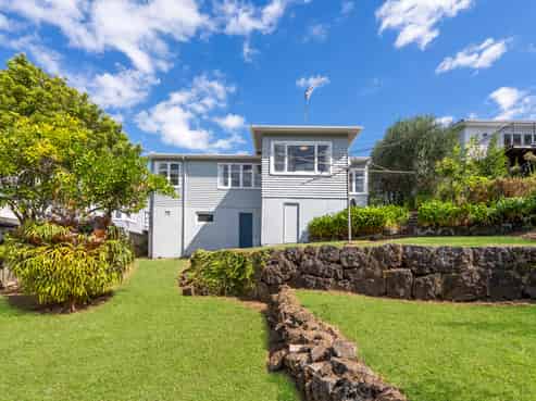 55 Waiohua Road, Greenlane