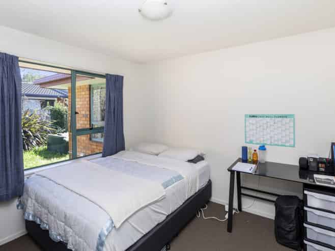 141 Lincoln Road, Addington