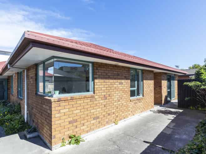 141 Lincoln Road, Addington