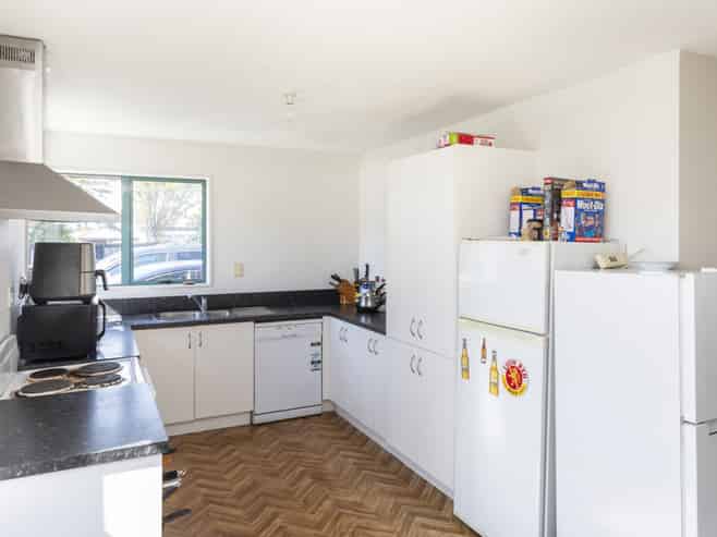 141 Lincoln Road, Addington