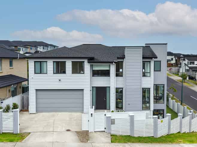 2 Veneta Close, Flat Bush