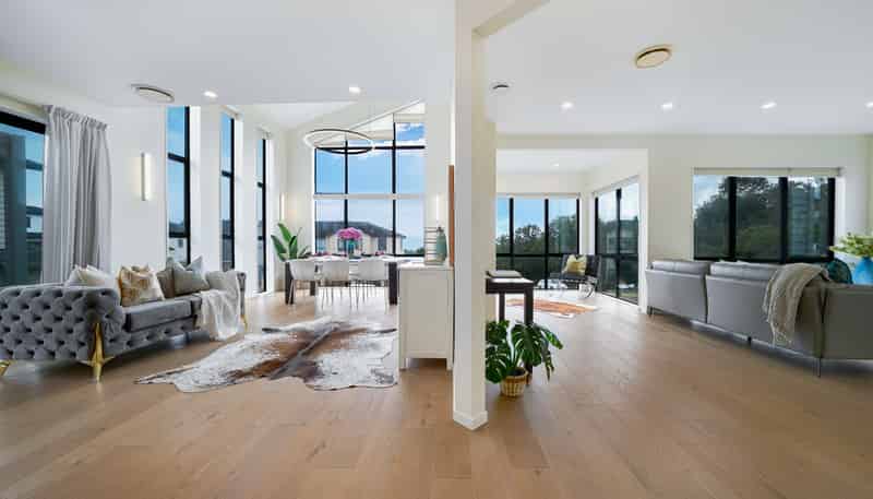 2 Veneta Close, Flat Bush