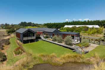 10 Johnstone Loop, Tasman