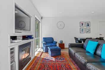 1/296 Innes Road, Saint Albans