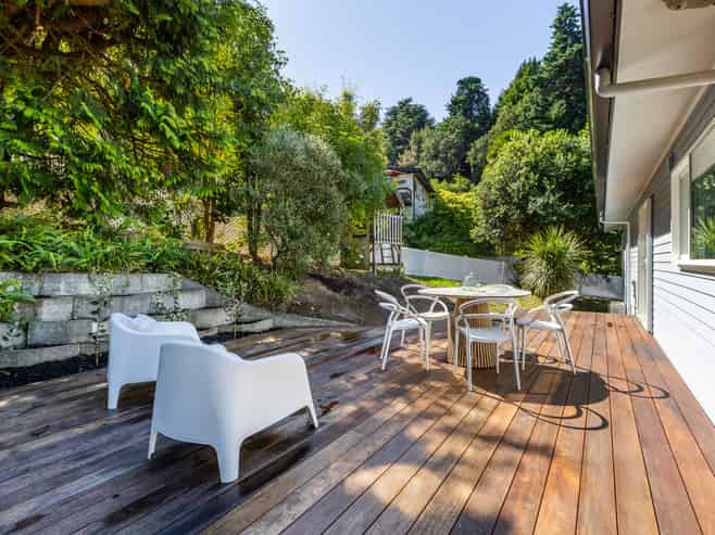 14 Priestley Road, Bluff Hill