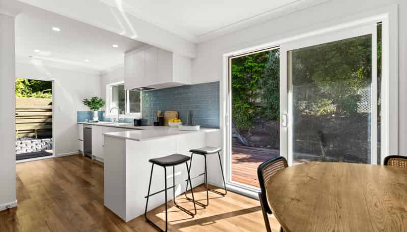 14 Priestley Road, Bluff Hill
