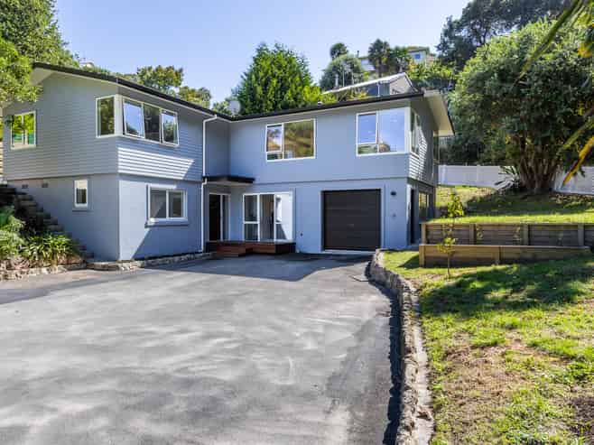 14 Priestley Road, Bluff Hill
