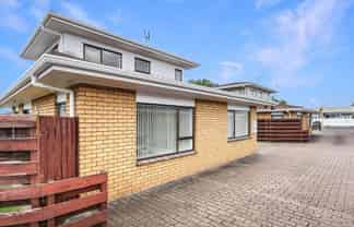 2/126 Carruth Road, Papatoetoe