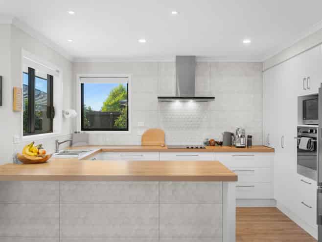 6 Guyon Street, Marshland