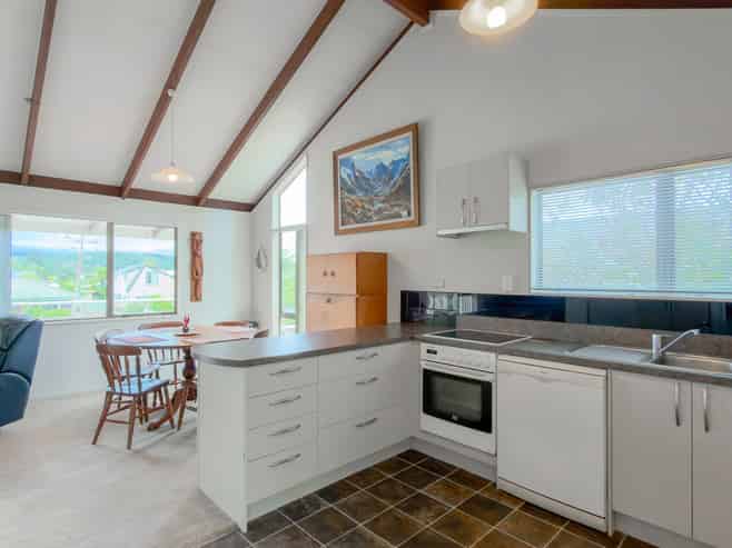 129 Durrant Drive, Whangamata