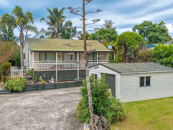 129 Durrant Drive, Whangamata