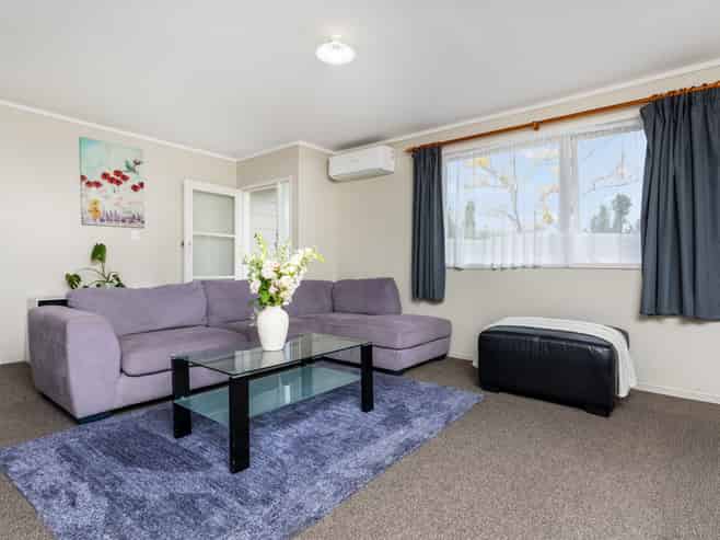 42 & 42A Vina Place, Massey