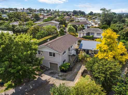 42 & 42A Vina Place, Massey