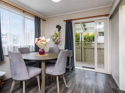 42 & 42A Vina Place, Massey