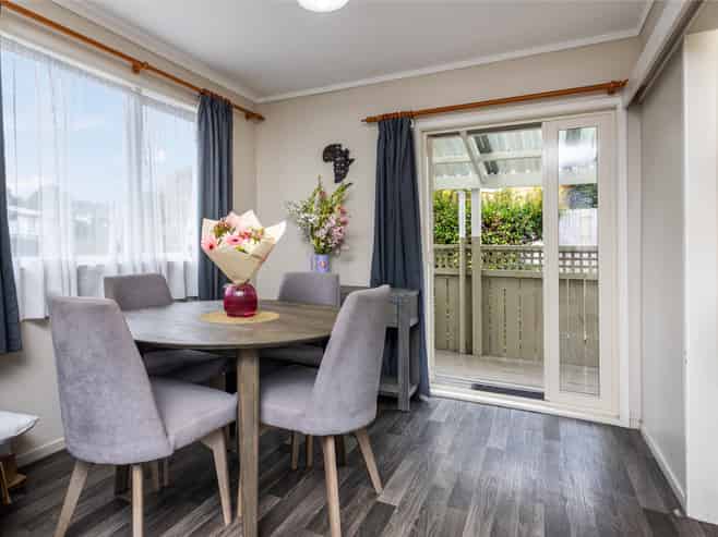 42 & 42A Vina Place, Massey