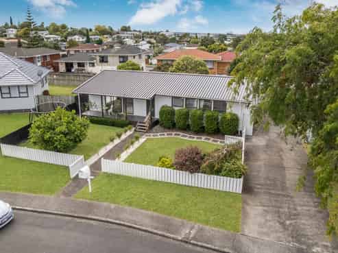11 Foyle Place, Glendene